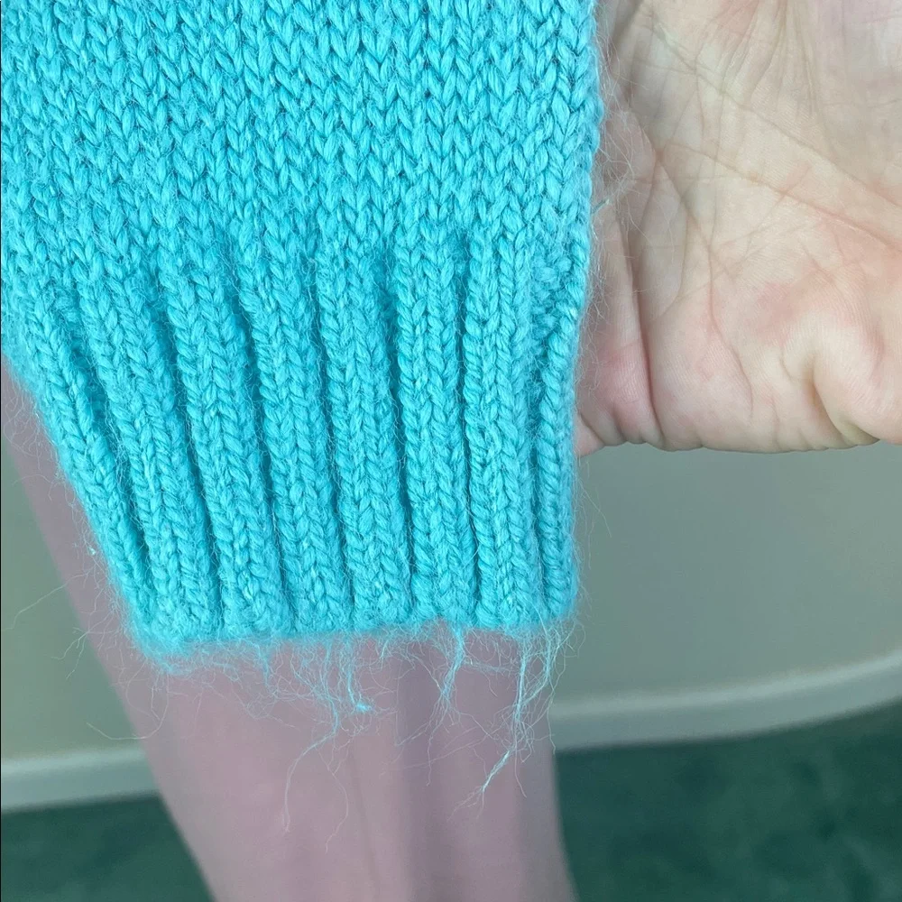 Leon Levin Hand Loomed Turquoise Cardigan - Picture 4 of 8